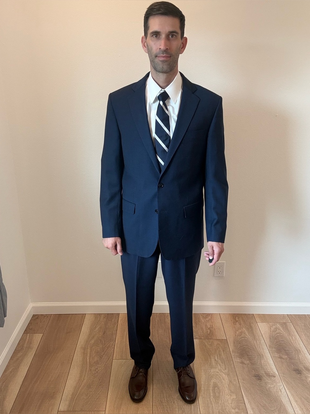 Brooks Brothers Explorer 2 Piece Stretch Suit 40R / 34W Navy